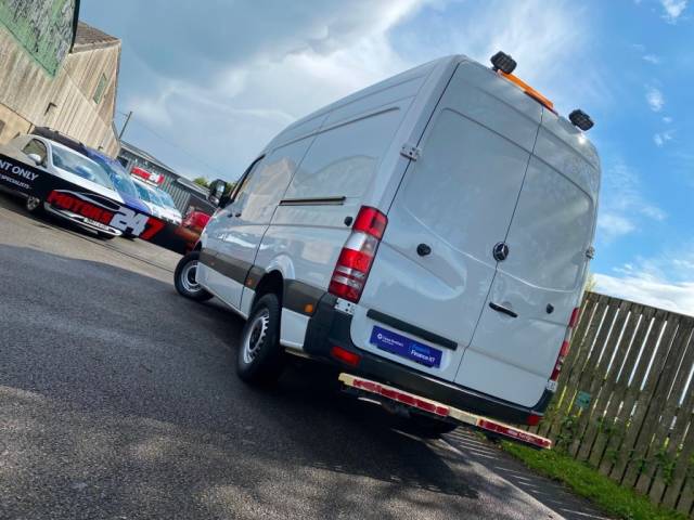 2015 Mercedes-Benz Sprinter 2.1 3.5t BlueEFFICIENCY Van