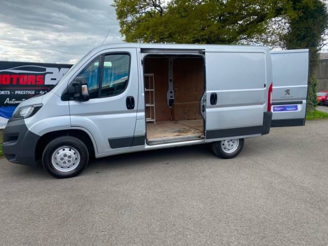 2014 Peugeot Boxer 2.2 HDi H1 Professional Van 110ps