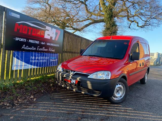 Vauxhall Combo 1700 1.3CDTi 16V Van [75PS] Panel Van Diesel Red