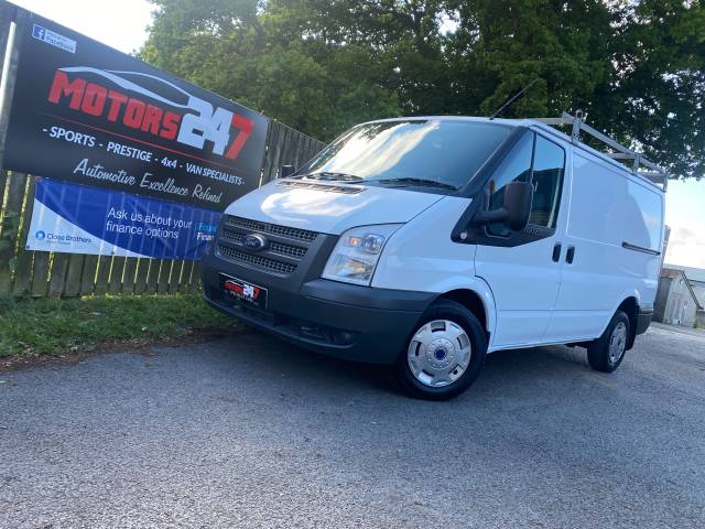 Ford Transit 2.2 Low Roof Van TDCi 125ps Panel Van Diesel White