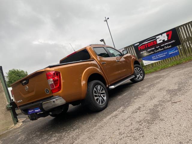 2017 Nissan Navara Double Cab Pick Up Tekna 2.3dCi 190 4WD Auto