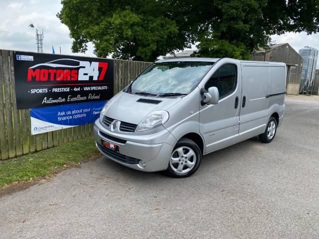 Renault Trafic 2.0 SL27dCi 115 Sport [Sat Nav] Van Panel Van Diesel Silver