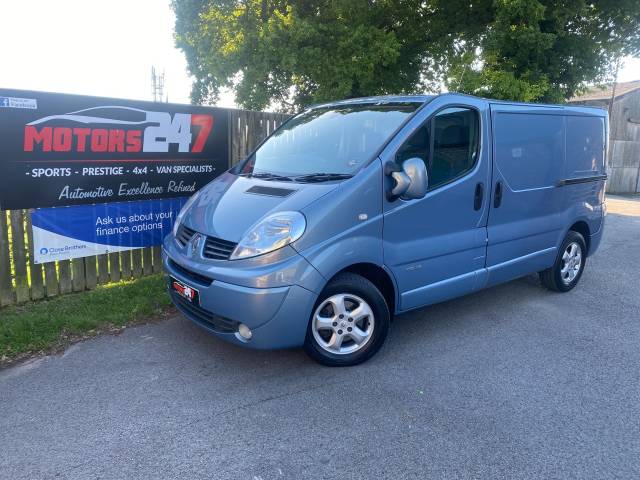 Renault Trafic 2.0 SL27dCi 115 Sport [Sat Nav] Van Euro 5 Panel Van Diesel Blue