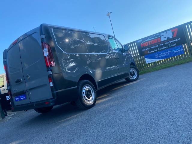 2015 Vauxhall Vivaro 2700 1.6CDTI 90PS H1 Van