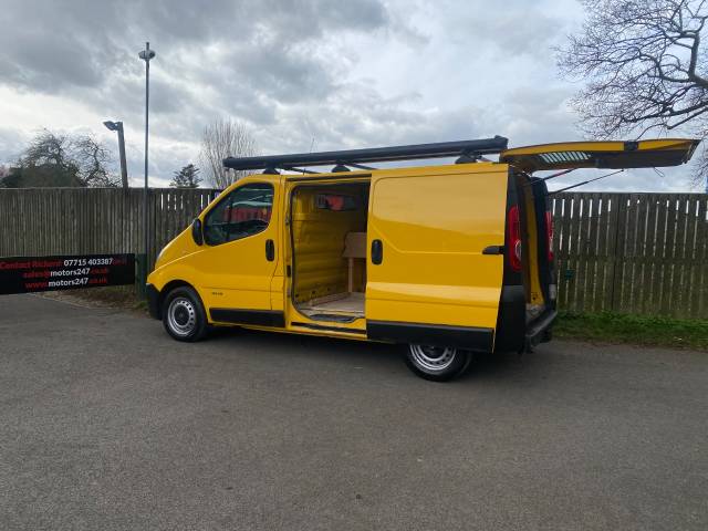 2010 Renault Trafic 2.0 SL29dCi 115 [Sat Nav] Van Quickshift6