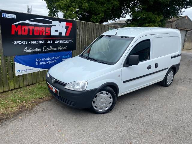 Vauxhall Combo 2000 1.3CDTi 16V Van Panel Van Diesel White