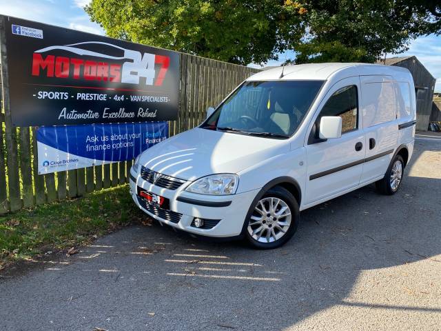 Vauxhall Combo 1700 1.3CDTi 16V SE Van [75PS] Panel Van Diesel White