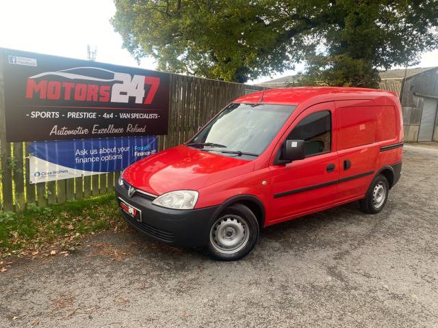 Vauxhall Combo 1700 1.3CDTi 16V Van [75PS] Panel Van Diesel Red