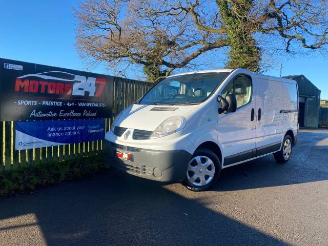 Renault Trafic 2.0 SL27dCi 115 Van Euro 5 Panel Van Diesel White