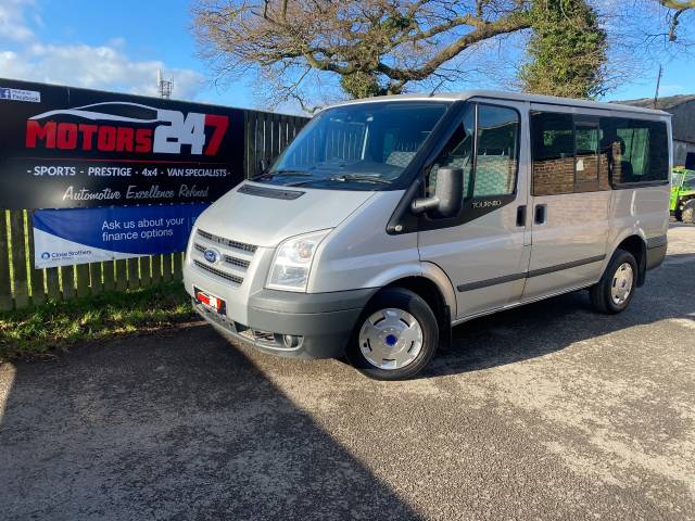 Ford Tourneo 2.2 Low Roof 9 Seater Trend TDCi 115ps Minibus Diesel Silver