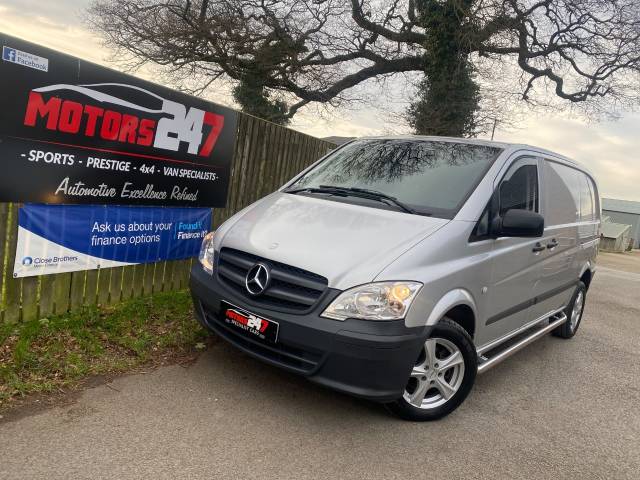 Mercedes-Benz Vito 2.1 113CDI Van Panel Van Diesel Silver