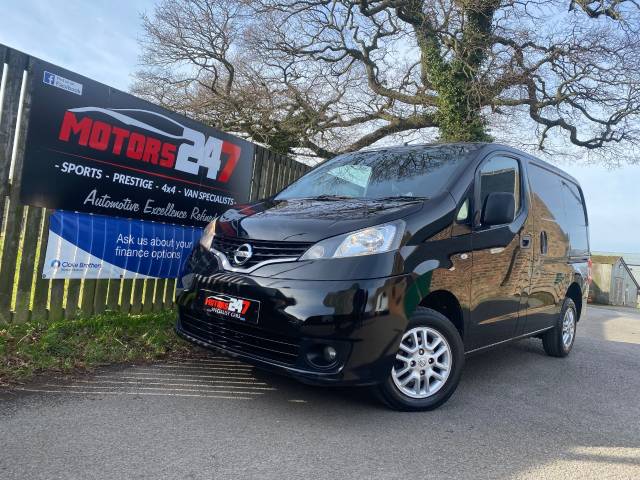 Nissan NV200 1.5 dCi Tekna Van Panel Van Diesel Black