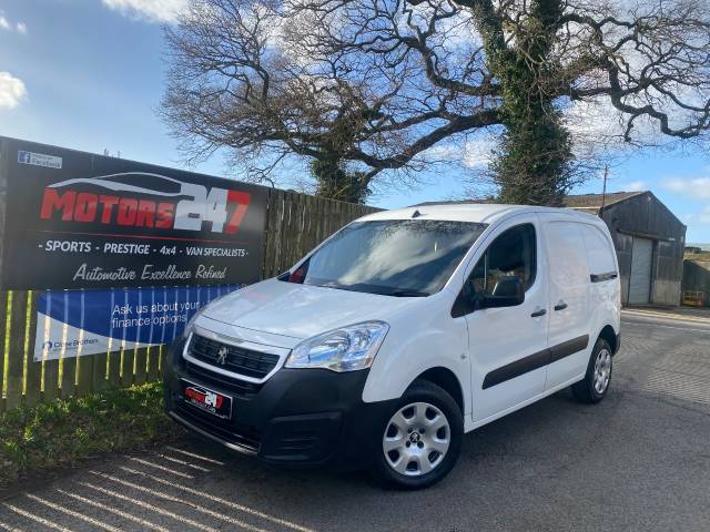 Peugeot Partner 850 1.6 BlueHDi 100 Professional Van [non SS] Panel Van Diesel White