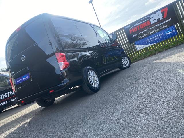 2017 Nissan NV200 1.5 dCi Tekna Van