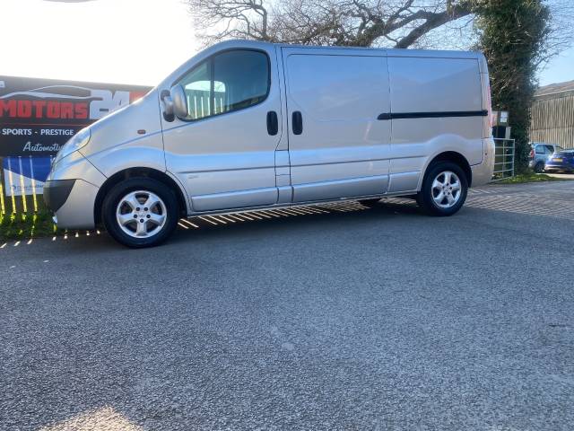 2011 Vauxhall Vivaro 2.0CDTI [115PS] Sportive Van 2.9t