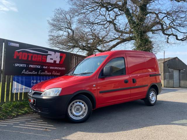 Vauxhall Combo 1700 1.3CDTi 16V Van [75PS] Panel Van Diesel Red