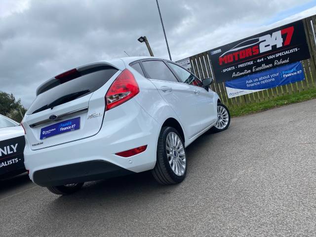 2011 Ford Fiesta 1.6 TDCi [95] Titanium 5dr