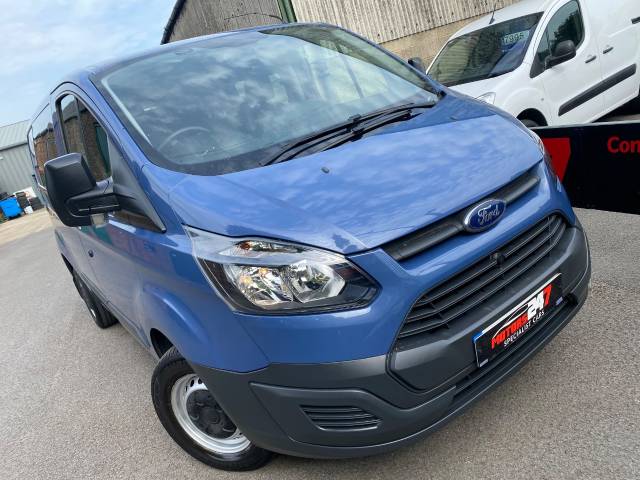 2014 Ford Transit Custom 2.2 TDCi 100ps Low Roof D/Cab Van