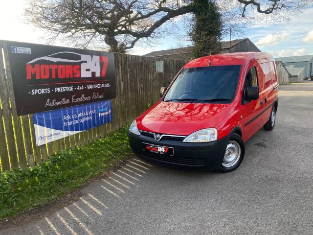 Vauxhall Combo 1700 1.3CDTi 16V Van [75PS] Panel Van Diesel Red