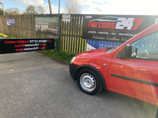 2010 Vauxhall Combo 1700 1.3CDTi 16V Van [75PS]