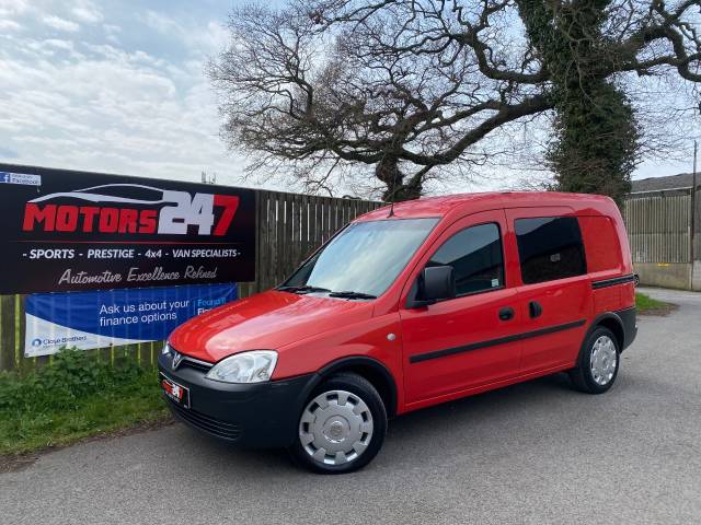 Vauxhall Combo 2000 1.3CDTi 16V Crew Van [75PS] Crew Van Diesel Red