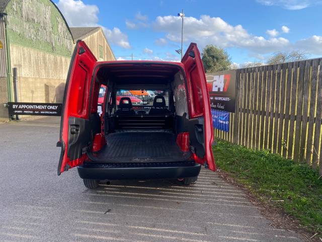 2011 Vauxhall Combo 1700 1.3CDTi 16V Van [75PS]