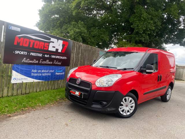 Fiat Doblo 1.3 Multijet 16V Van Start Stop Panel Van Diesel Red