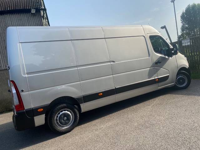 2018 Vauxhall Movano 2.3 CDTI H2 Van 130ps