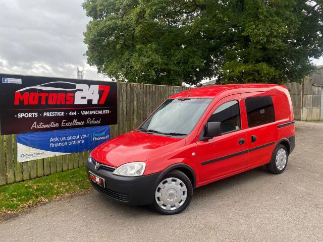 Vauxhall Combo 2000 1.3CDTi 16V Crew Van [75PS] Crew Van Diesel Red