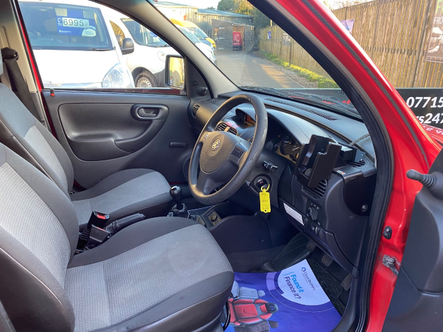 2010 Vauxhall Combo 1700 1.3CDTi 16V Van [75PS]