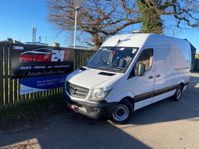 Mercedes-Benz Sprinter 2.1 3.5t Van MEDIUM MWB H2 Panel Van Diesel White