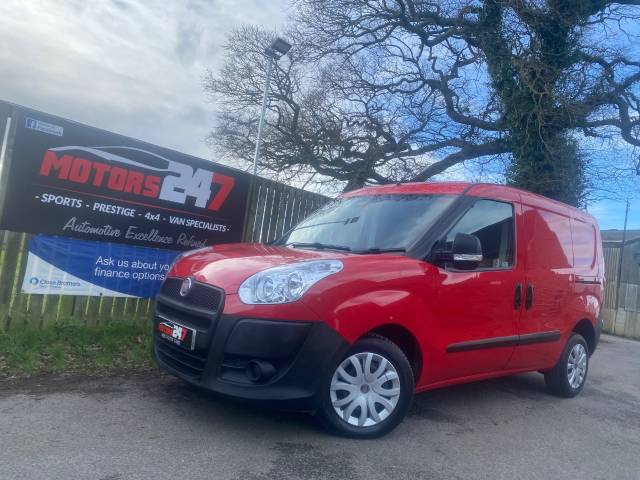 Fiat Doblo 1.3 Multijet 16V Van Start Stop Panel Van Diesel Red