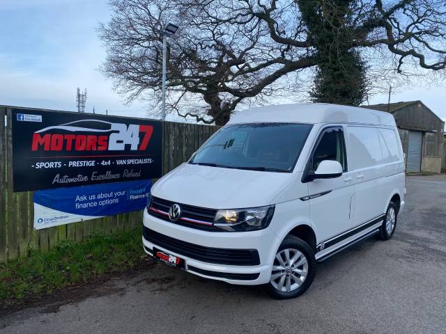 Volkswagen Transporter 2.0 TDI BMT 150 MEDIUM ROOF Trendline Van Panel Van Diesel White