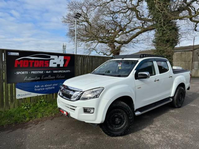 Isuzu D-max 2.5TD Yukon Double Cab 4x4 [Vision Pack] Pick Up Diesel White