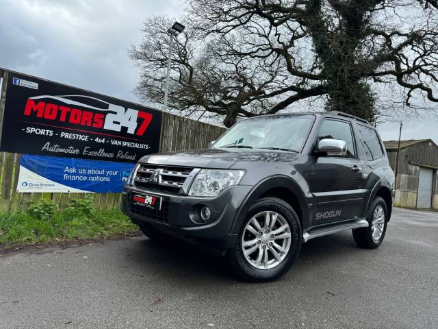 Mitsubishi Shogun 3.2 DI-DC [197] Warrior Van Auto Four Wheel Drive Diesel Grey