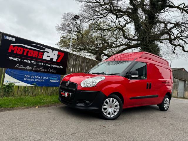 Fiat Doblo 1.6 Multijet 16V Van Panel Van Diesel Red