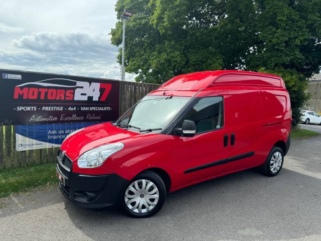 Fiat Doblo 1.6 Multijet 16V Van +HIGH ROOF+6 SPEED Panel Van Diesel Red