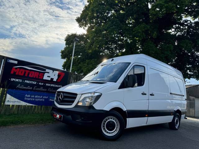 Mercedes-Benz Sprinter 2.1 3.5t Van Panel Van Diesel White