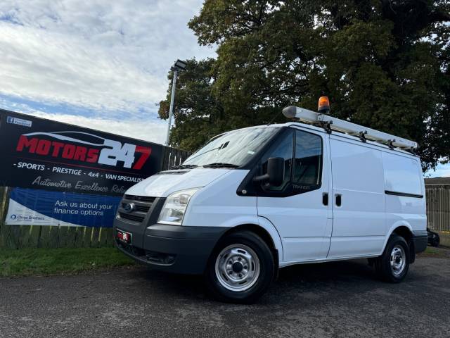 Ford Transit Low Roof Van 2.4 TDCi 140ps AIR CON! RARE AWD! 4WD Panel Van Diesel White