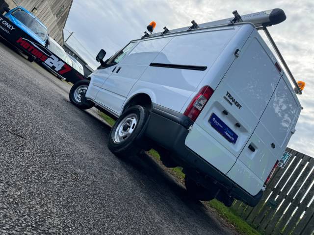 2011 Ford Transit Low Roof Van 2.4 TDCi 140ps AIR CON! RARE AWD! 4WD