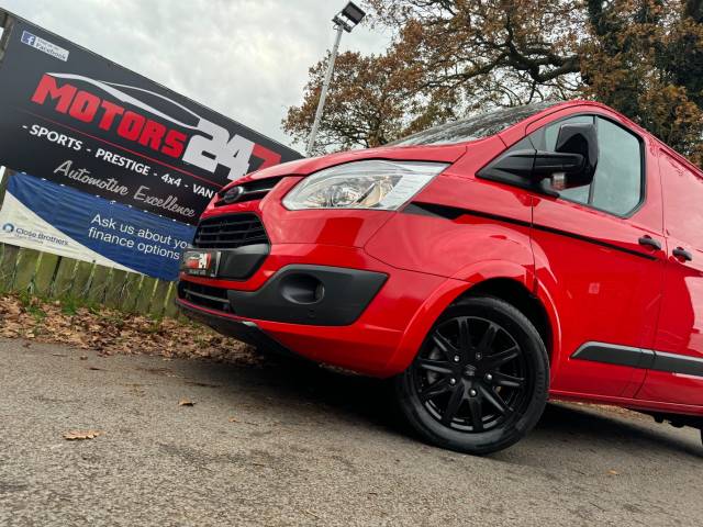 2018 Ford Transit Custom 2.0 TDCi 170ps Low Roof Trend Colour Edition Van