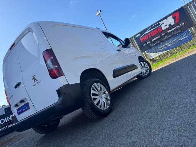 2021 Peugeot Partner 1000 1.5 BlueHDi 100 Professional Van+1 OWNER!+2 KEYS+FSH!+L@@K+