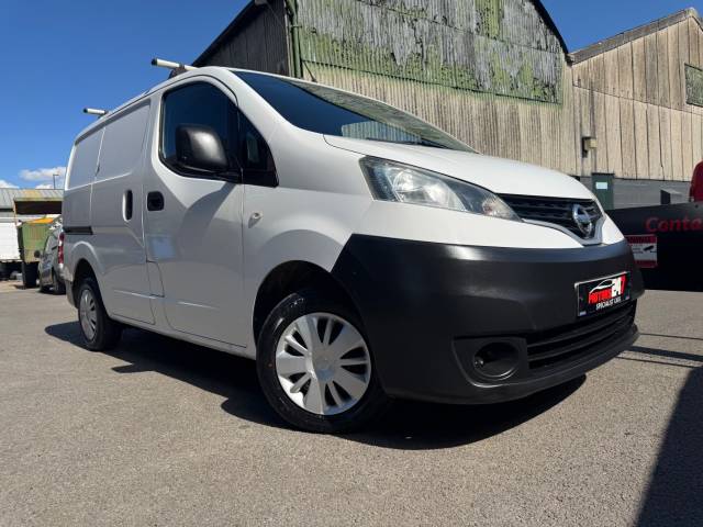 2013 Nissan NV200 1.5 dCi ACENTA VAN+AIR CON!+REV CAM!+TWIN SIDE DOORS!+1 FORMER KEEPER!++