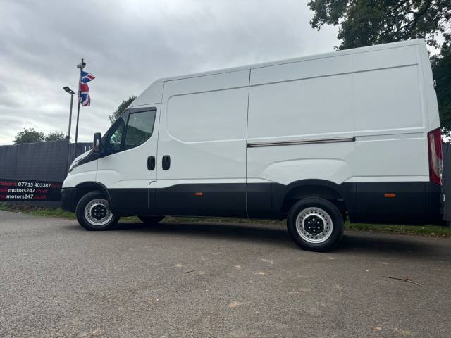 2021 Iveco Daily 35S14 2.3 High Roof Van 3520 WB+1 OWNER!+AIR CON!+CRUISE!+CAMPER POTENTIAL!+