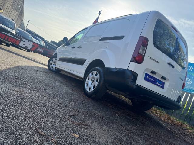2013 Peugeot Partner 716 S 1.6 HDi 92 CREW VAN!!+5 SEATS!+NO VAT!+