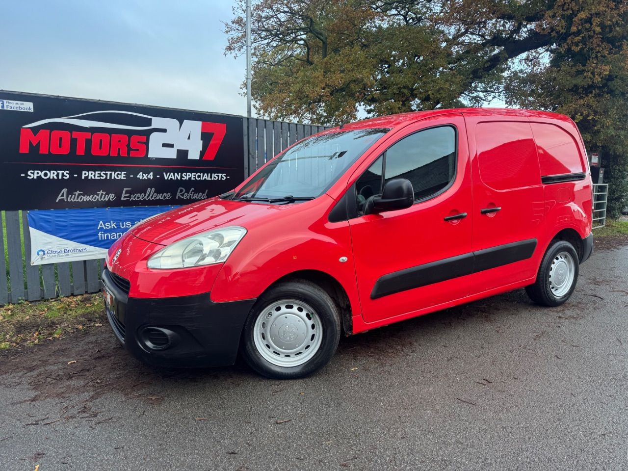 2012 Peugeot Partner