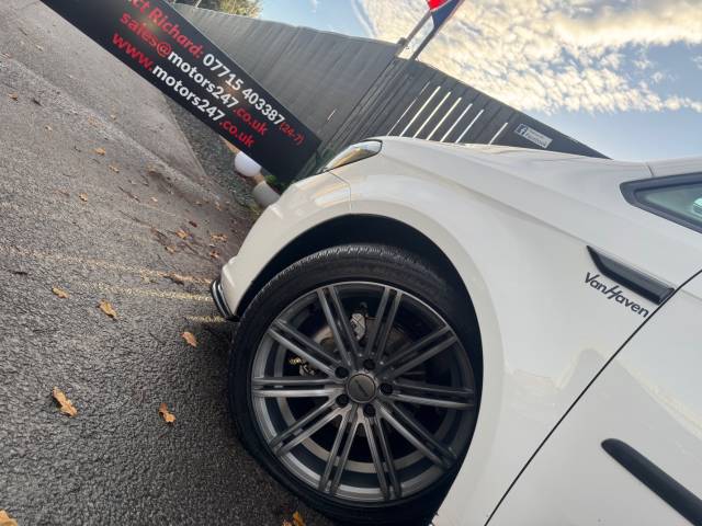 2019 Volkswagen Caddy +NO VAT+TOP SPEC VANHAVEN+5 SEATER++CUSTOM CADDY KOMBI CREW 2.0 TDI BlueMotion Tech Highline Nav Van