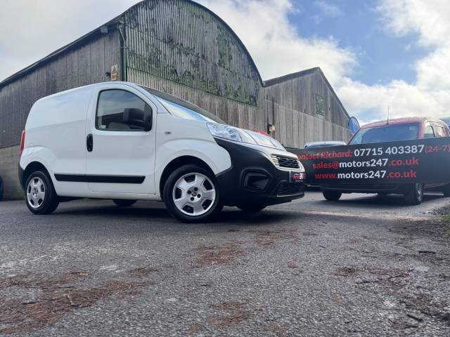 2019 Fiat Fiorino FIORINO 1.4 8V FIRE TECNICO VAN+SAT NAV!+TOP SPEC!+PETROL!+AIR CON!+FSH!+EURO 6!+L@@K!+