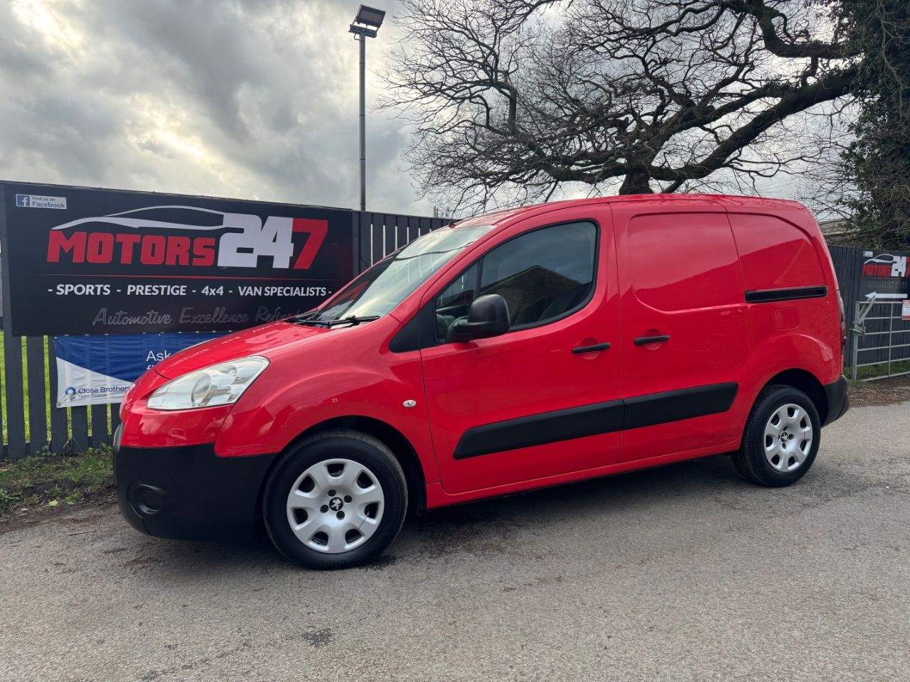 2012 Peugeot Partner