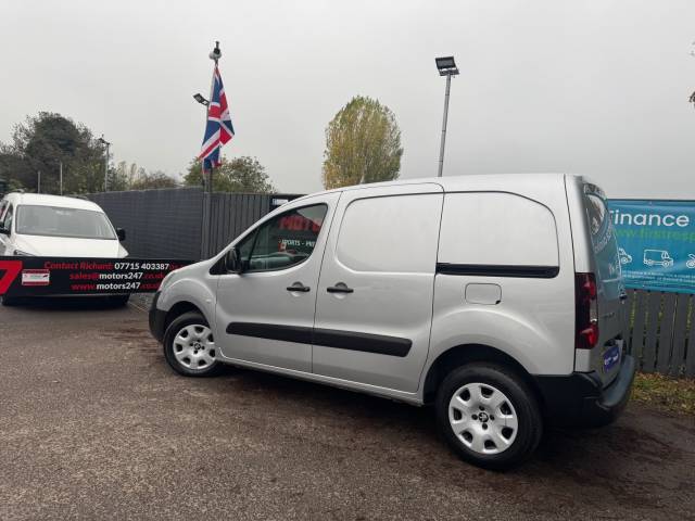 2017 Peugeot Partner PARTNER 850 SE 1.6 BlueHDi EURO 6 100 VAN+FULL SERVICE HSITORY!+AIR CON!+CRUISE!+2 KEYS!+L@@K